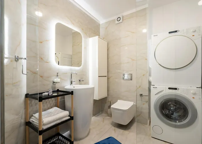 Arcadia Center New Build